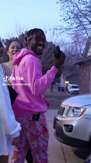 Lyric Daydrian Harding - Cameraman Moments