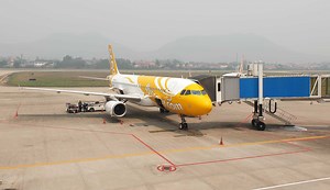 What it's really like to fly Scoot with kids