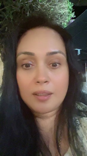 Dinner at the Gateway Hotel, Fiji 🍽️ Had dhal chicken curry, chicken stir fry, and pasta for the little one. Flavors were just okay—honestly, the local takeaway spots did better! 😅 Ambiance was super relaxing though. Highlight? The bread coconut and banana pudding... but the portion was way too small! Would’ve loved a boat-sized one! 🍌🥥 #RoomForImprovement #FijiEats #GatewayHotelFiji #DinnerReview #IslandDining #FoodieThoughts #Underwhelmed #FijiFlavors #RelaxingVibes #FijiFood #PuddingLove