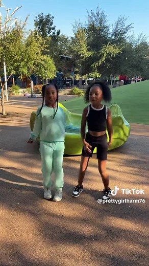 besties 💕 new duo? video dropping today on YouTube #fyp #foryoupage #prettygirls #besties
