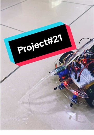 Firefighter Car with Flame Sensors and Water Pump