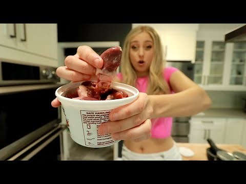 How to Make Turkey Hearts & Mushroom Stew | Hungarian Pörkölt