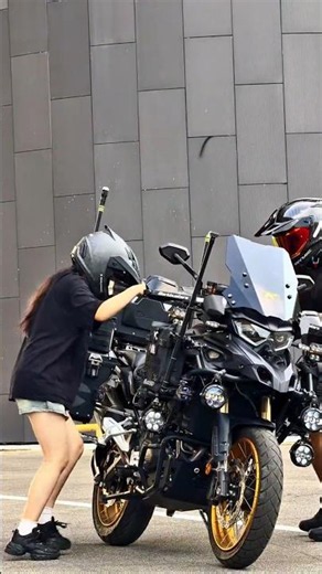 2026 Benelli TRK 502X 500cc Engine Adventure Bike #rider#bikeshorts #biker#youtubeshorts #shorts