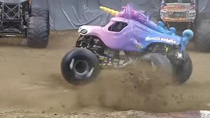 Kansas City got their moneys worth in the donut competition 😅 📲: https://youtube.com/live/rplSPQjH5oc | Monster Jam