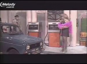 Coluche et Patrick Sébastien "Tchao putain " ( Carnaval ) 1984 https://www.facebook.com/michel.colucci.1944/ | Coluche