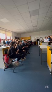 Is it magic? Or just Science doing its thing🤭😉 we had the pleasure of welcoming Scoil Fhionáín, Martinstown NS, Ardpatrick NS, Effin NS & Glenbrohane NS to our wonderful new lab today!😍😍 Our 5th year Chemistry students put on a spectacular Science Week Show!!🧫🧬🧪🧑🏼‍🔬👨🏼‍🔬🥼👩🏼‍🔬 | Scoil Pol, Kilfinane, Co Limerick