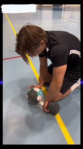 This is how professional handball players clean their swords.#Shords