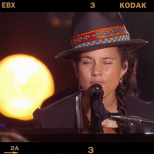 Alicia Keys and Maren Morris Perform ‘If I Ain’t Got You’ | Old But Gold