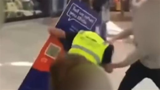 Security guard 'bashed at shopping centre'