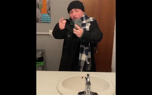 网友神级渐进式模仿乔佩西