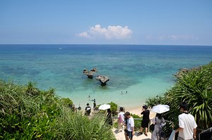 美ら海水族館・古宇利島・パイナップルパークを巡るおすすめモデルコースと所要時間