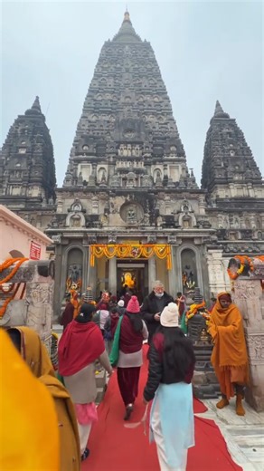 Bodh Gaya, Bihar — the sacred land where Buddha found enlightenment beneath the Bodhi Tree, watched over by the timeless Mahabodhi Temple. #bodhgaya #bodhitree #wearesherpa | We Are Sherpa