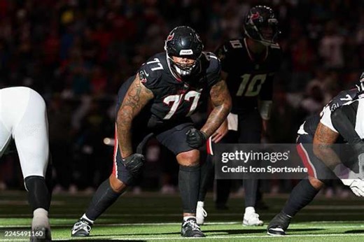 Texans tackle Trent Brown back for playoffs from injuries: ‘It’s a game for warriors, gotta do some warrior s---’