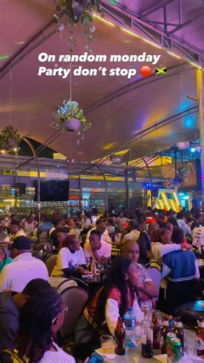 Sunday funday, reggae all night 🎉Reggae Sunday, good times and good vibes Wah gwaan, Sunday reggae night🎵Reggae all night, Sunday vibes only WireWire Sunday🇯🇲 let the good vibes roll…. Tunes by @revjuniordelgado @mceechizzan @ericodrogba @unruly_cachi @dj_collotexx @mc_dejon HOSTED BY @wanga__h GUESTS : @selectorsparta @mcmakosa #WireWireSunday #ReggaeCulture #vspotenergy | VSPOT Nightlife