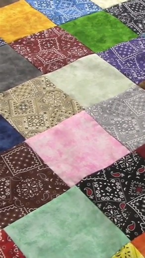 Bandana & Blenders Quilt Top Using One of My Charm Packs - It's Done!