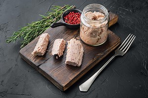 Can You Freeze Tuna? The Best Way - The Kitchen Journal