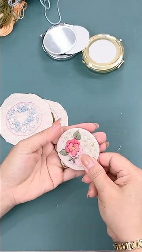 🌺 Flower Compact Mirror Embroidery Tutorial for Beginners 🧵 #embroidery #viral