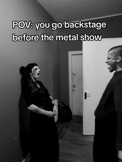 Totally normal vocalist behaviour #metalvocals #metaltok #metal #metalgirl #screaming