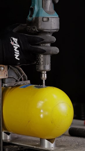 Steel bung install on WWII aviation oxygen tank #welding #steel