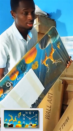 "Décorez vos murs avec style ! Horloge Murale Élégante Prix : 30.000 Livraison rapide ✅ Design artistique haut de gamme – Feuille dorée, cerfs et colombes, parfait pour une déco chic et moderne ✅ Horloge intégrée – Fonctionnelle, discrète et élégante ✅ Structure solide & finition brillante – Fabrication de qualité ✅ Couleurs douces et apaisantes – Apporte une touche de luxe à vos murs ✅ Facile à accrocher – Léger et prêt à poser Localisation : Yopougon, en face de la mairie Contact : 0712354044 