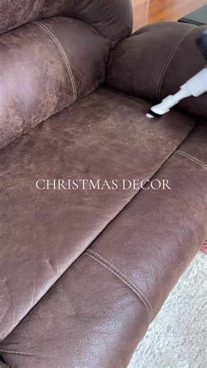 Christmas Decoration Cleanup Tips and Tricks