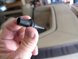 R129 - Installing New Outside Temp Sensor