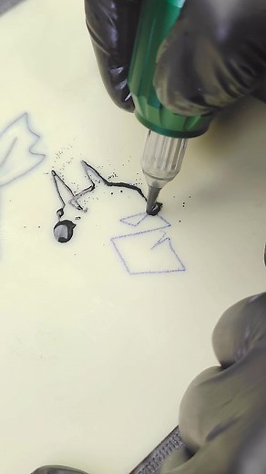 One line Batman tattoo #tattoo #tattooartist #tattooideas #foryou #batman #fpy #wormholetattoo #ink #tattootiktok