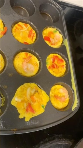 🥚Healthy Veggie Egg Muffins in Just 15 Minutes | Easy Breakfast Idea#eggmuffins #healthy #easyreci