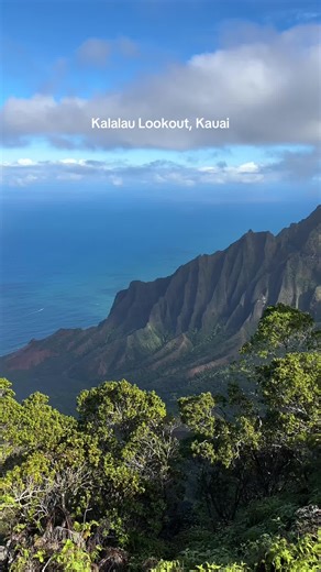 Breathtaking Views at Kalalau Lookout in Kauai