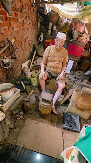 Traditional Blacksmithing: Hand-Forging a Custom Metal Tool | Ancient Metalworking Techniques