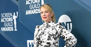 Christina Applegate says she has multiple sclerosis