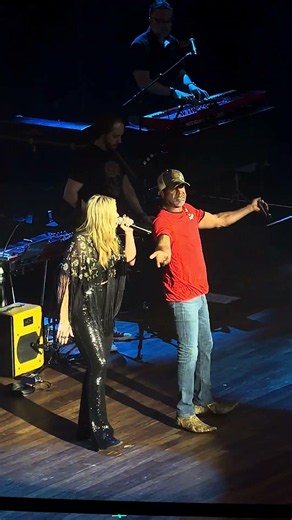 Darius Rucker & Lauren Alaina “Jackson” live at The Ryman Nashville.