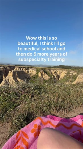 Life of a resy doctor 🤍👩🏼‍⚕️ #doctorjourney #residentdoctor #residentlife #doctorintraining