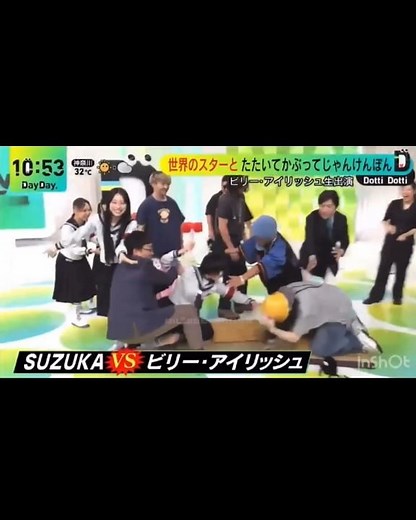 Atarashii Gakko • Suzuka vs Billie Eilish 新しい学校のリーダーズ