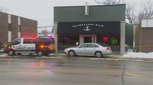 Police kill shooter who fired at officer at Appleton bar