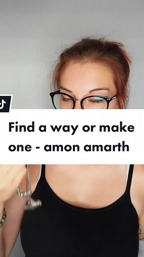 I Will find a way! Have you heared this new Song „find a way or make one“ from @amonamarthband? I felt like a real warrior when i heared that. So Perfect for a Viking Right? 🤭 #amonamarth #findawayormakeone #anniquinn #viking #redhair #redhead #wolfrune #schildmaid #shieldmaidens #shieldmaid #amor #warrior