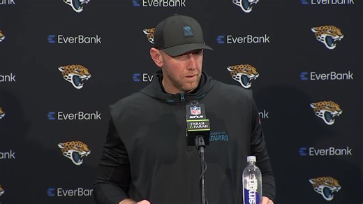 'You hold your head up': Jacksonville Free Press News Associate Editor Lynn Jones-Turpin offered encouraging words to Coach Liam Coen after the Jaguars lost to the Buffalo Bills on Sunday >>> https://tinyurl.com/ymxedkfm | Action News Jax