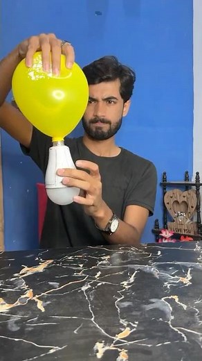 Lighting Bulb with Balloon💡🎈