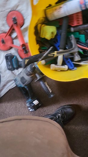 ALL HANDS ON DECK THIS WEEK FOR AN EXCITING INSTALLATION SO THE SHOWROOM IS CLOSED And there we have it ... the last screw going in on the last window to be installed. All fully sealed up outside tomorrow is all about sorting the insides .... plyline kind of day! 01274 494940 0757 2122791 Sales@alpine-glass.co.uk 💚💚💚 #glass #glazing #doubleglazing #van #workvan #vanlife #windows #doors #solidor #ultion #Bradford #WestYorkshire #Home #homeimprovement #fensa #alpine #dayinmylife | Alpine Glass 