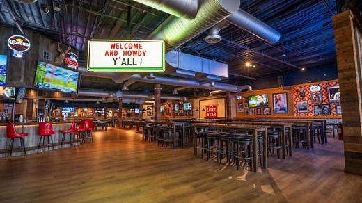 Little Woodrow's owners open new pool hall, restaurant in Houston's Energy Corridor