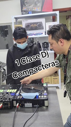 Clases de Compacteras: Aprende con Cristhian Guzhñay