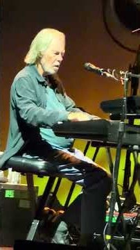 Little Feat Final Farewell Tour show. United Theater LA 8/8/26 with surprise guest Jackson Browne !