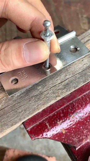 Professional DIY Rivet Hinge Repair for Maximum Strength #rivetrepair #hingerepair #shortsfeed