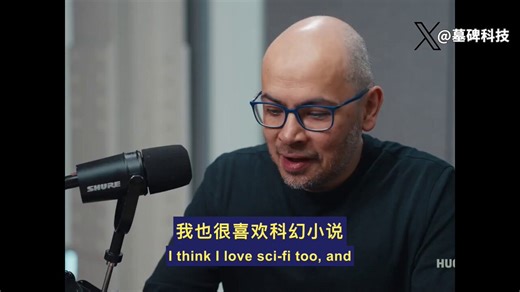 DeepMind 创始人 Demis Hassabis 给出了未来 50 年的人类文明剧本。AGI 的真正使命是砸开科学的“根节点”。破解蛋白质折叠的 AlphaFold 只是个开场测试。接下来的硬骨头是常压室温超导和可控核聚变。一旦突破，人类将获得几乎免费的清洁能源。极度硬核的连锁反应会立刻发生。工厂能直接从海水中大规模提炼火箭燃料。星际旅行最大的成本账单被瞬间清零。太空的大门彻底敞开。去小行星挖矿会变成一门常规生意。水星上的矿物将被直接用来建造包裹太阳的戴森球。治愈绝症和大幅延长寿命只是这条科技树上的副产品。人类文明的边界完全取决于能源获取的效率。AGI 正在接管这项极其庞大的解锁任务。