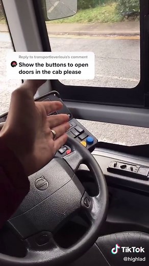 Bus Buttons Overview: A Guide for Passengers