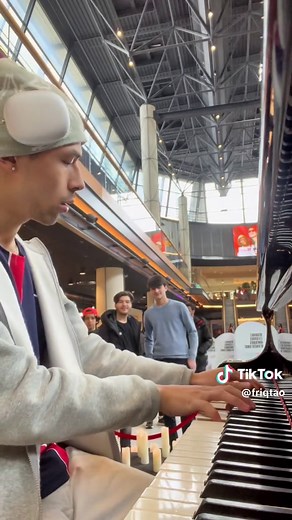 How to Train Your Dragon Theme Piano Tutorial