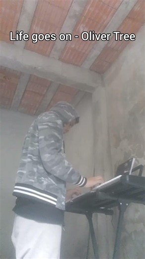 Life goes on - Oliver Tree🎹 #piano #música