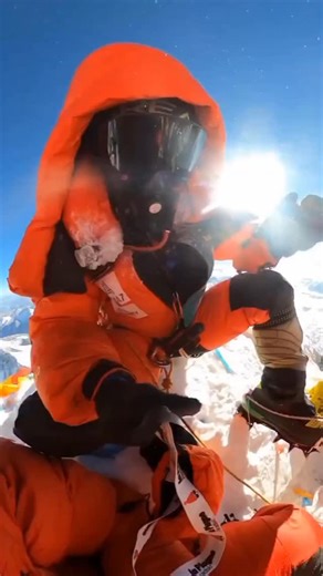 Conquer the Roof of the World! 🌋 We did it! We proudly stand atop the mighty Mount Everest at a breathtaking 8,848m! 🌋⛰ It’s a journey of grit, determination, and dreams coming true. The view from the top? Absolutely indescribable! If you’ve ever dreamed of standing above the clouds, feeling on top of the world—it’s time to make it happen. Let Alpine Ace guide you on your own epic adventure. From trekking the trails of Nepal to climbing the highest peaks, we’re here to turn your dream into rea