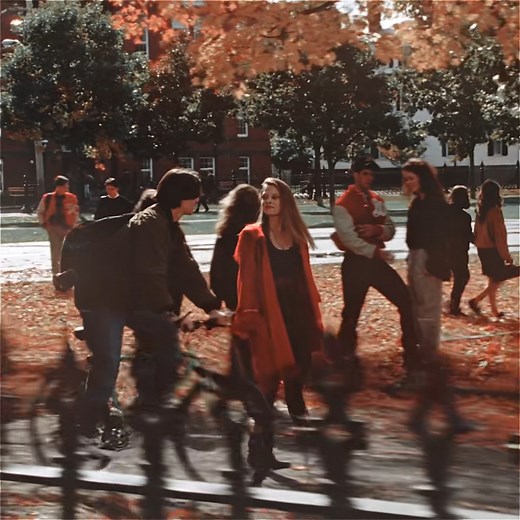 my comfort movie cc: opulent on my payhip #hocuspocus | Hocus Pocus Halloween