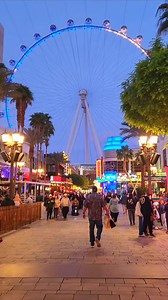 33K views · 954 reactions | LinQ Promenade #LasVegas  | Sin City Las Vegas | Facebook